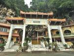 Sam Poh Tong Temple